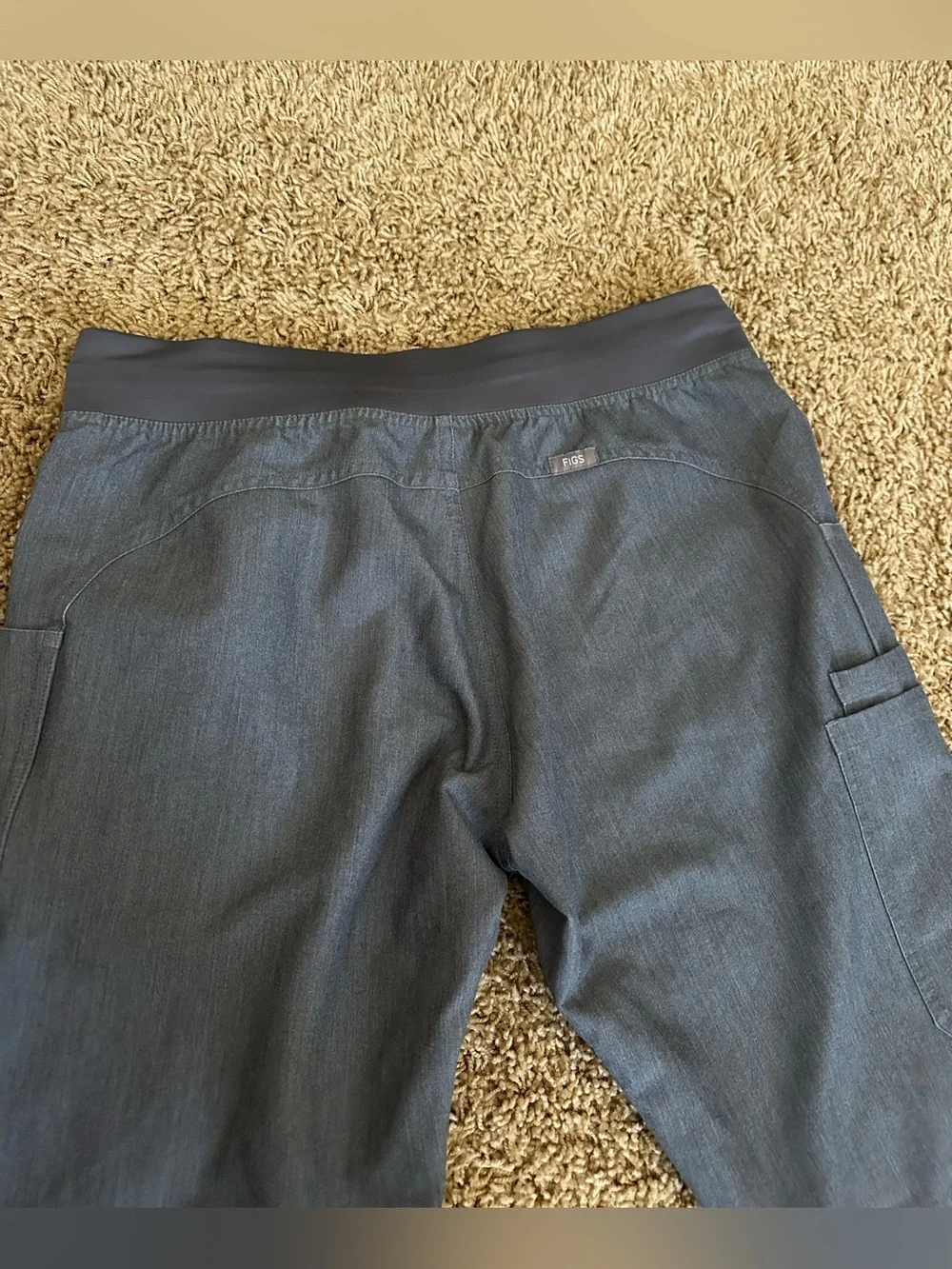Figs Grey Scrub Set Medium/Small Tall - Picture 6 of 11